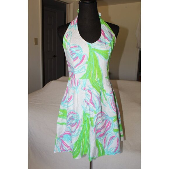 Lilly Pulitzer Dresses & Skirts - Lilly Pulitzer Ring the Belt Boy Ross mini Dress Size 6 floral print Open Back